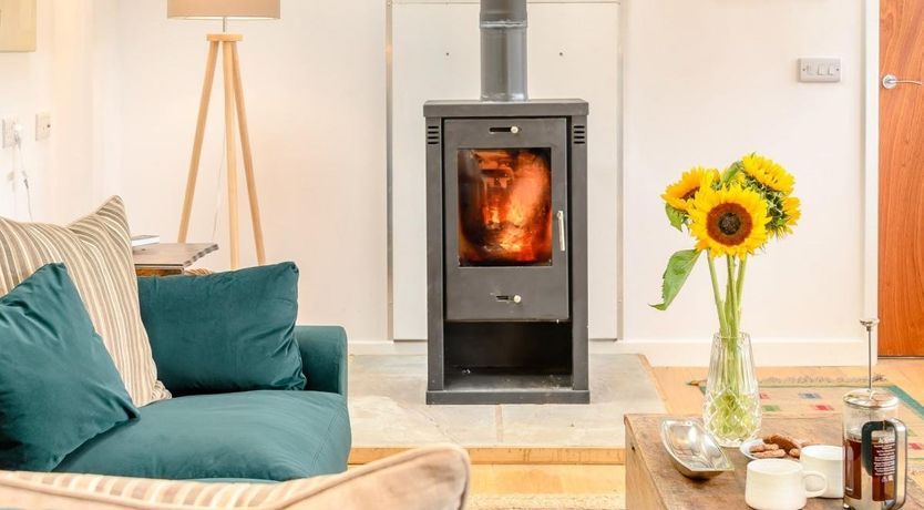 Photo of 5 Bed in Hay on Wye