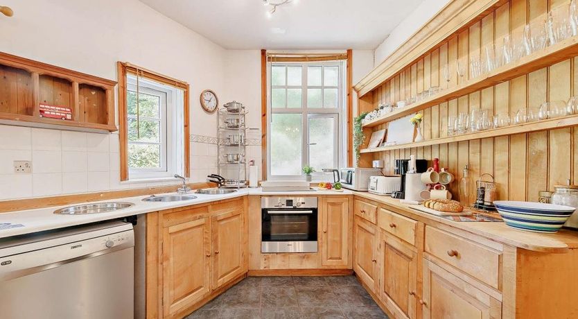 Photo of 3 Bed in Cemmaes