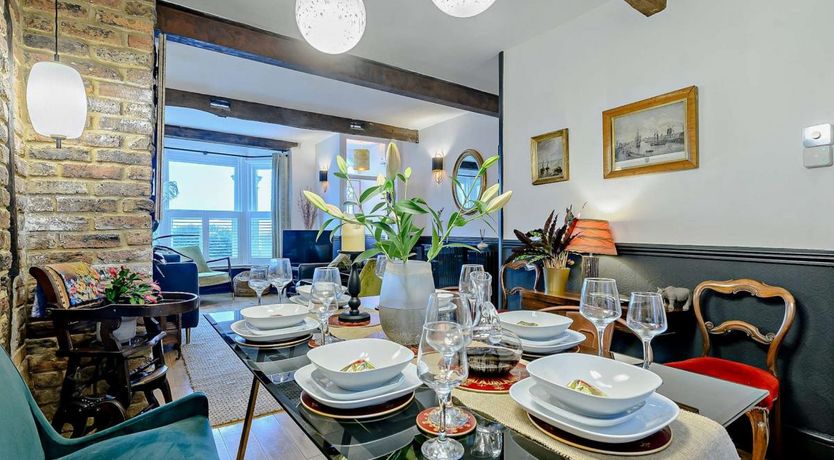 Photo of 3 Bed in Hastings