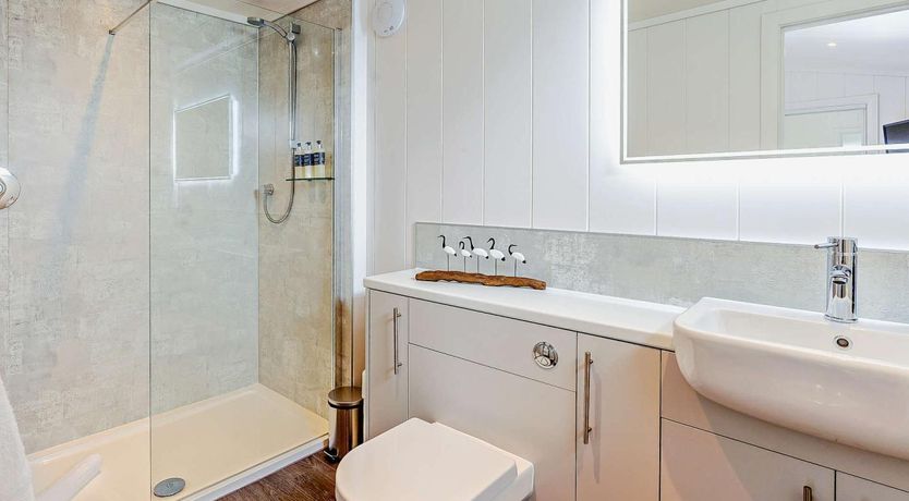 Photo of 2 Bed in St. Andrews