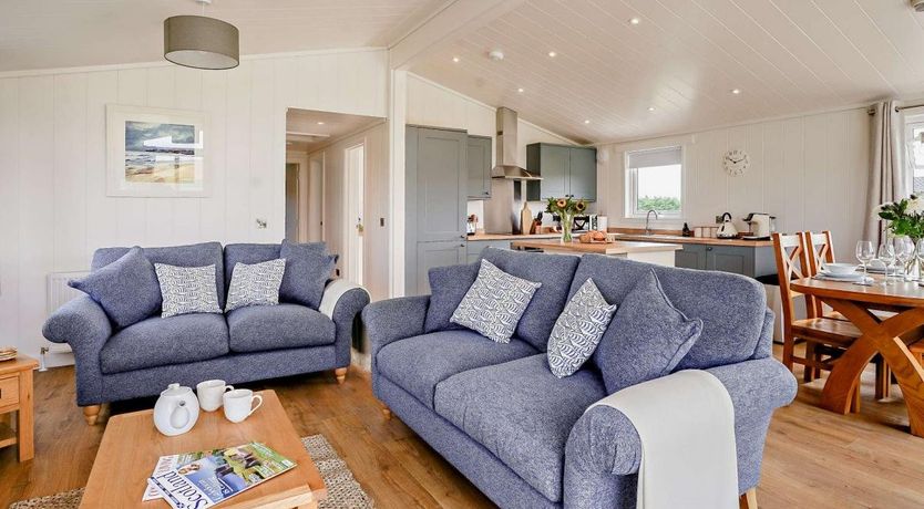 Photo of 2 Bed in St. Andrews