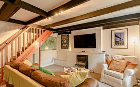 Photo of 2 Bed in Fishguard