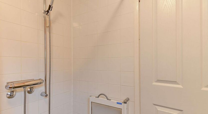 Photo of 2 Bed in Fishguard