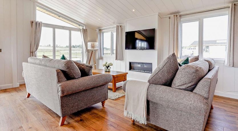 Photo of 2 Bed in St. Andrews