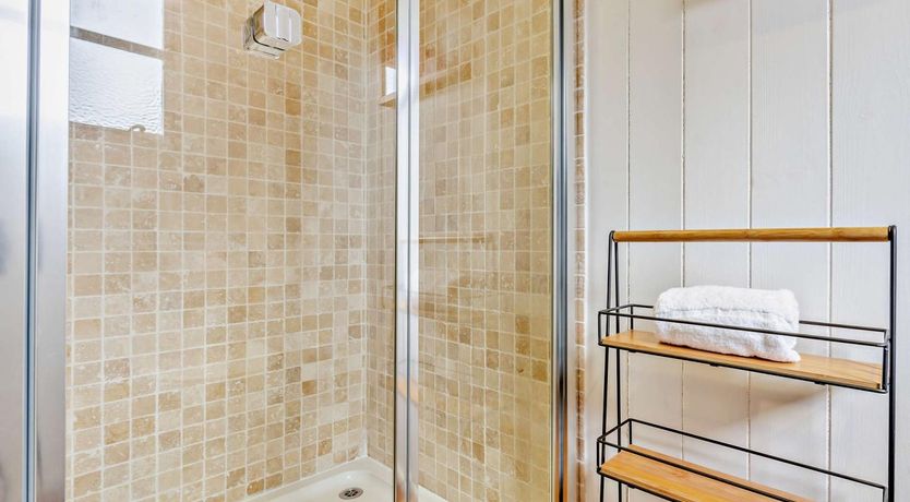 Photo of 1 Bed in Paignton