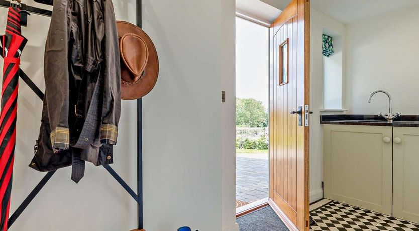 Photo of 1 Bed in Kirby Bellars