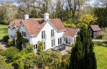 in Burley (92877) Holiday Cottage