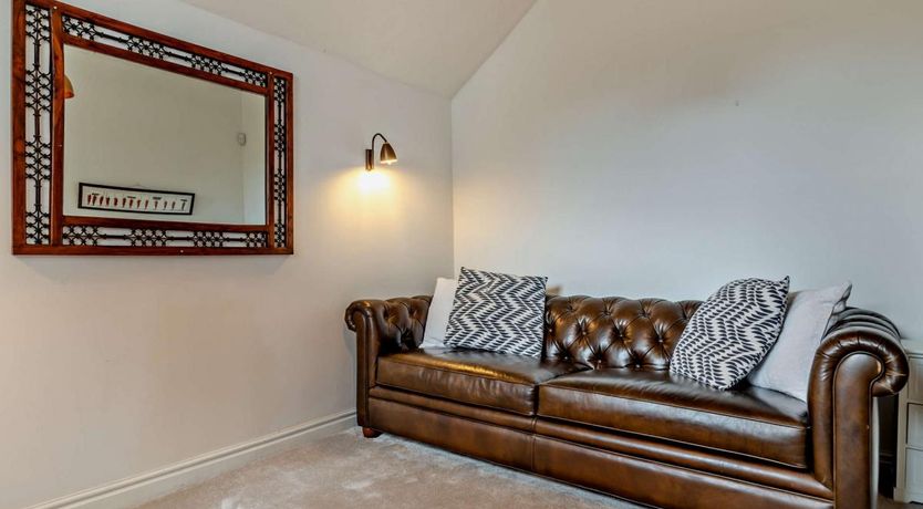 Photo of 4 Bed in Calton Moor