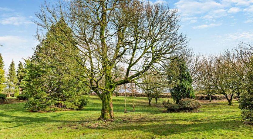 Photo of 4 Bed in Calton Moor