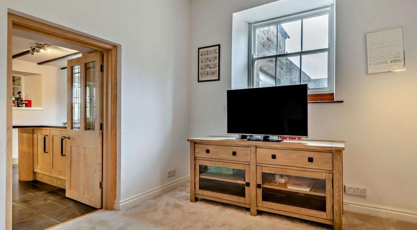 Photo of 4 Bed in Calton Moor