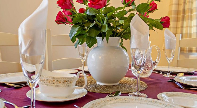 Photo of 3 Bed in Abercamlais