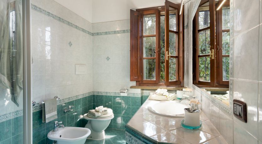 Photo of Tuscan Embrace