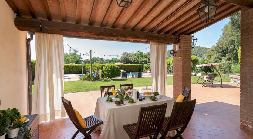 Photo of Tuscan Embrace