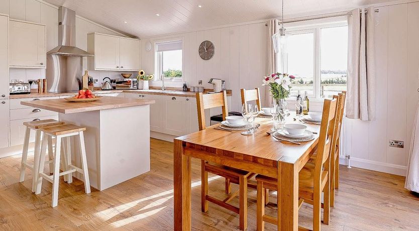 Photo of 2 Bed in St. Andrews