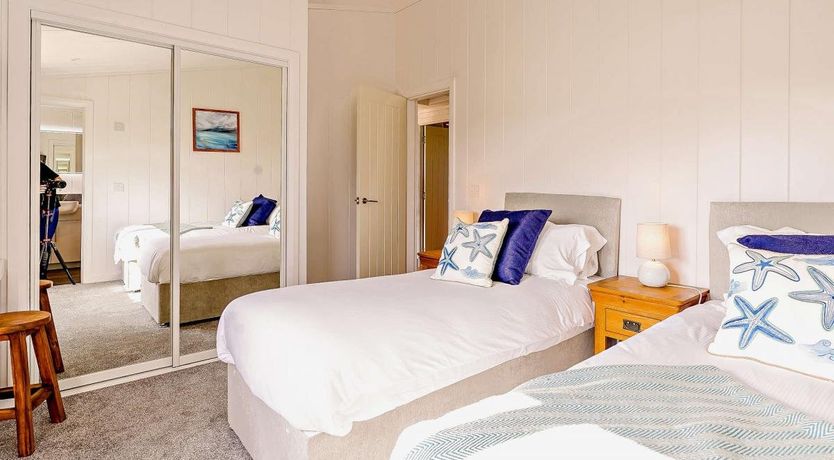 Photo of 2 Bed in St. Andrews