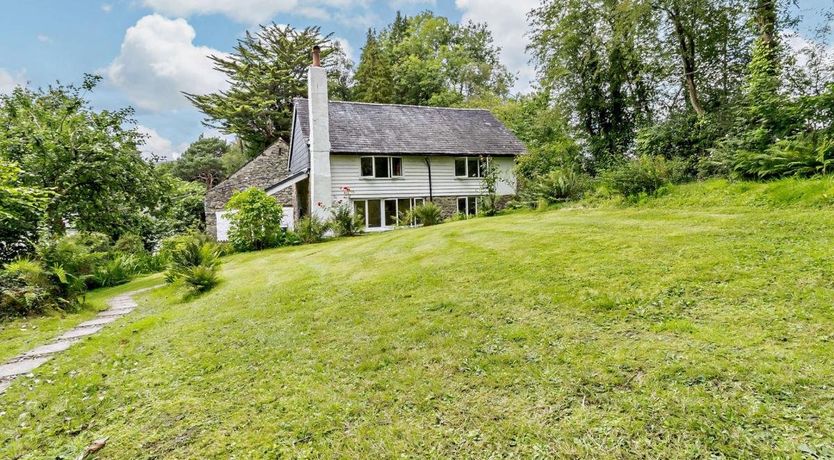 Photo of House in Mid Wales