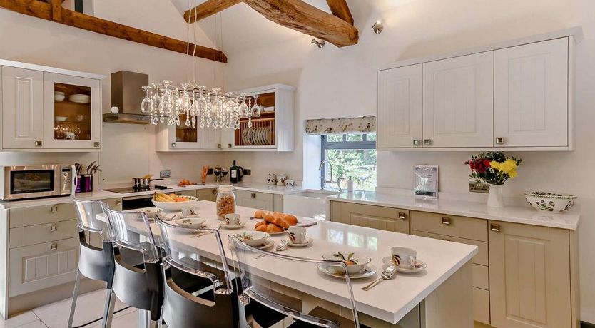 Photo of 2 Bed in Chop Gate