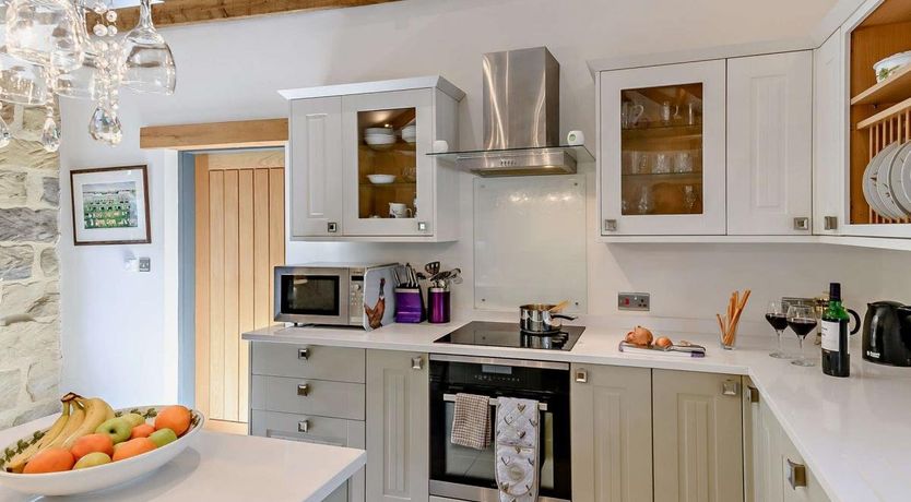 Photo of 2 Bed in Chop Gate