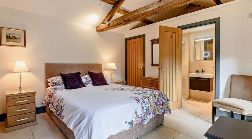 Photo of 1 Bed in Chop Gate