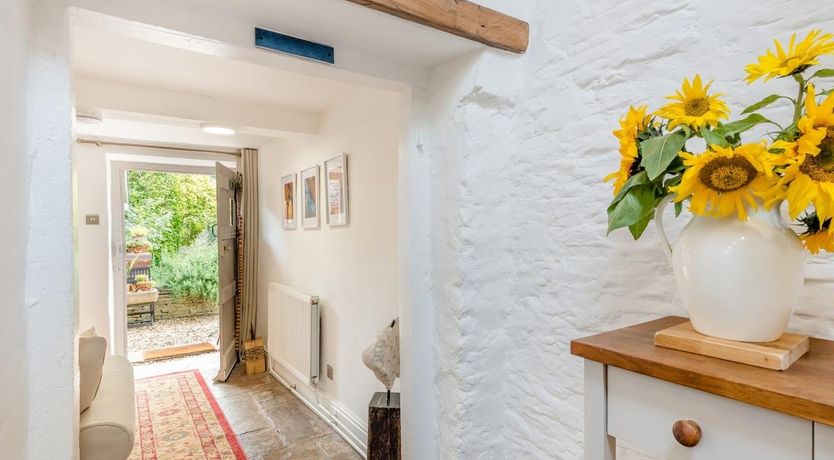 Photo of 1 Bed in Newton St Margarets