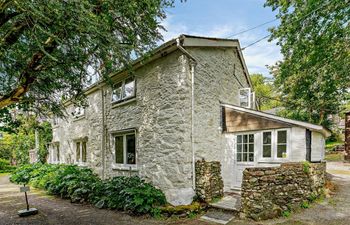 in Machynlleth  (93078) Holiday Cottage