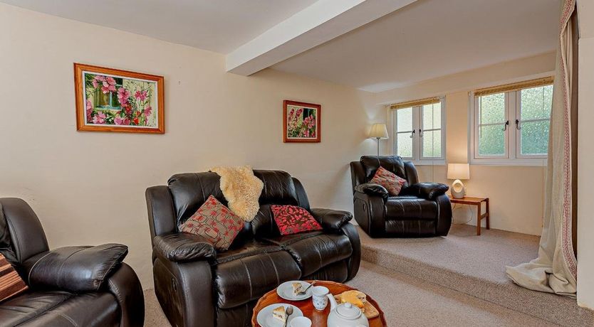 Photo of 2 Bed in Cemmaes