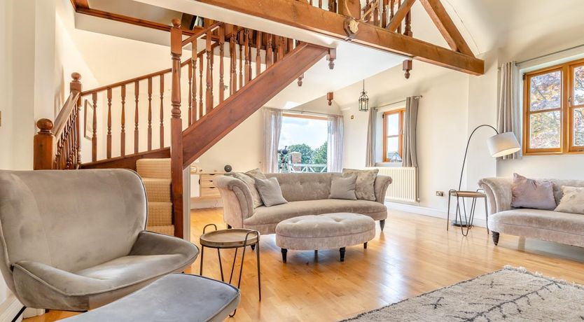 Photo of 4 Bed in Stafford