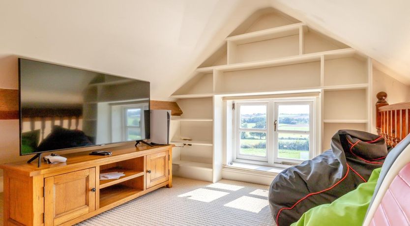 Photo of 4 Bed in Stafford