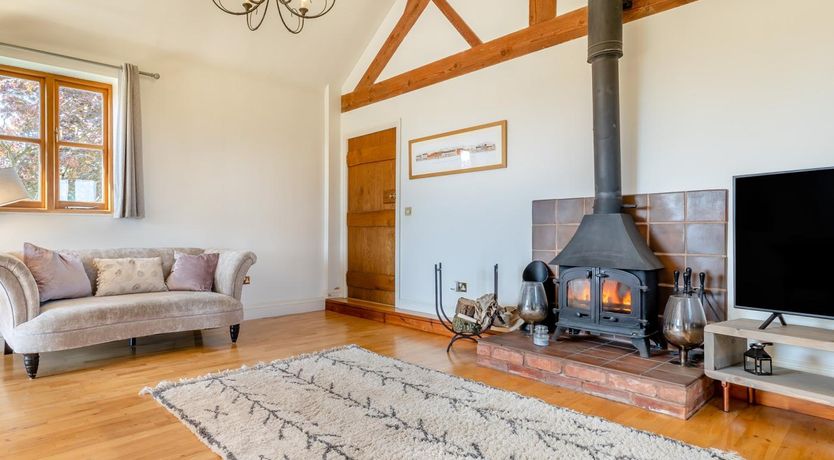 Photo of 4 Bed in Stafford