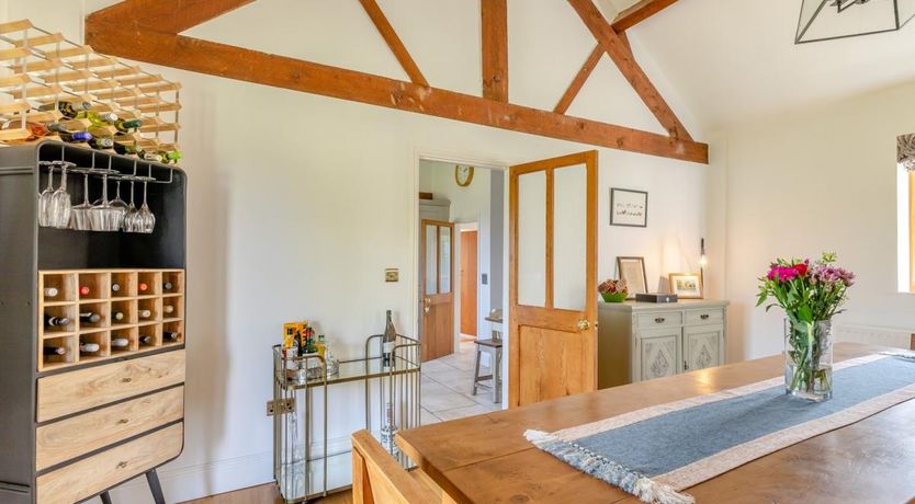 Photo of 4 Bed in Bishops Offley