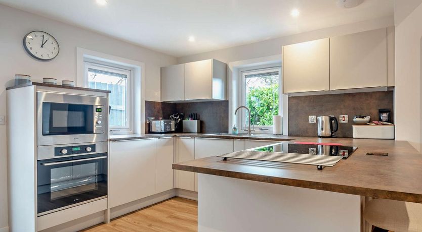 Photo of 2 Bed in Oban