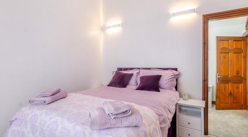 Photo of 2 Bed in Saxilby