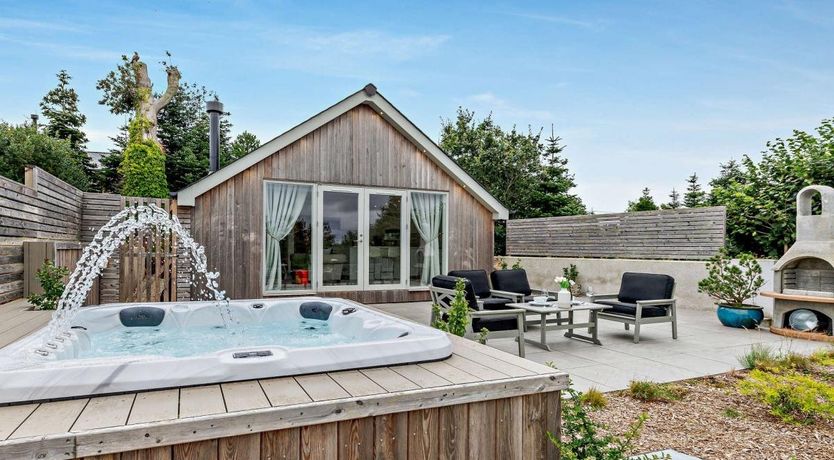 Photo of 1 Bed in Marldon