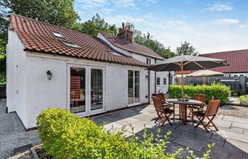 2 Bed in Driffield Holiday Cottage