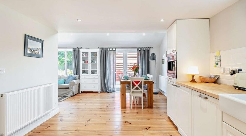 Photo of 2 Bed in Langtoft