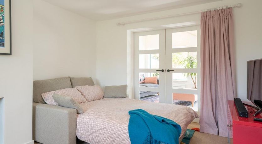 Photo of 3 Bed in Bembridge