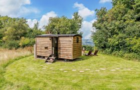 Photo of log-cabin-in-mid-wales-42