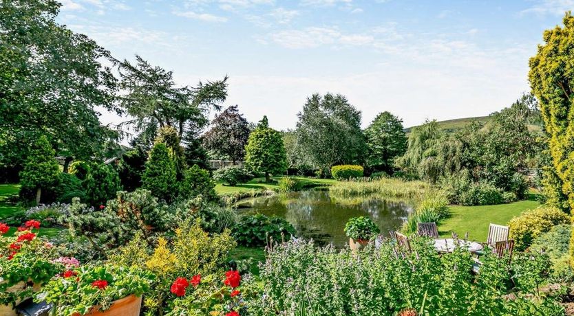 Photo of 2 Bed in Chop Gate