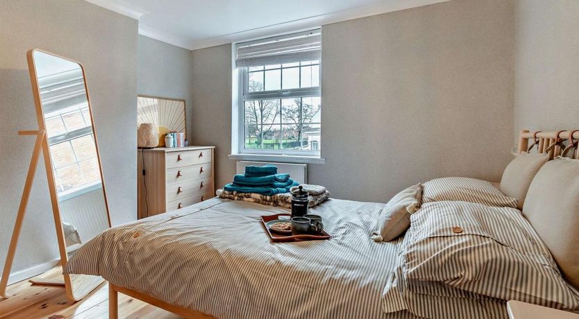 Photo of 2 Bed in Beverley