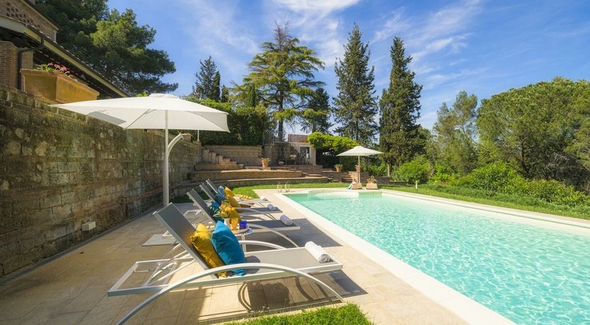 Photo of Tuscan Hill Hideaway