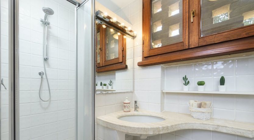 Photo of Tuscan Hill Hideaway