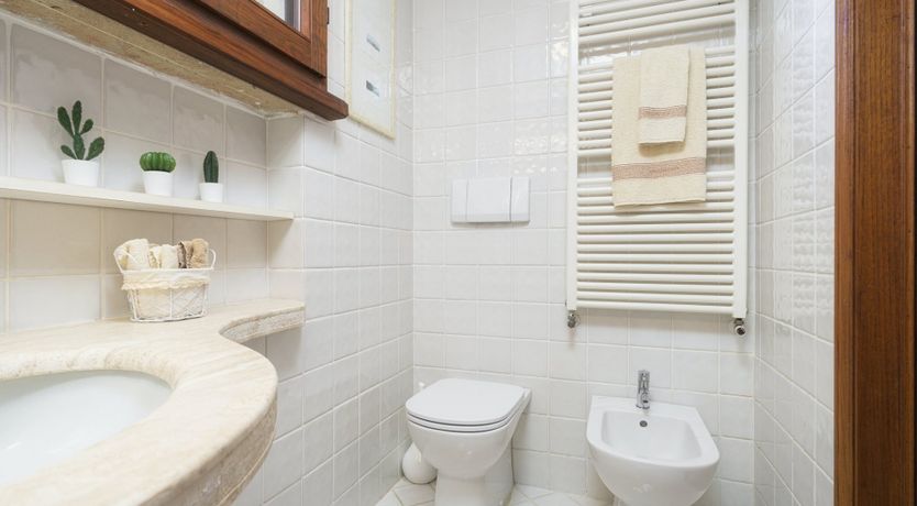 Photo of Tuscan Hill Hideaway