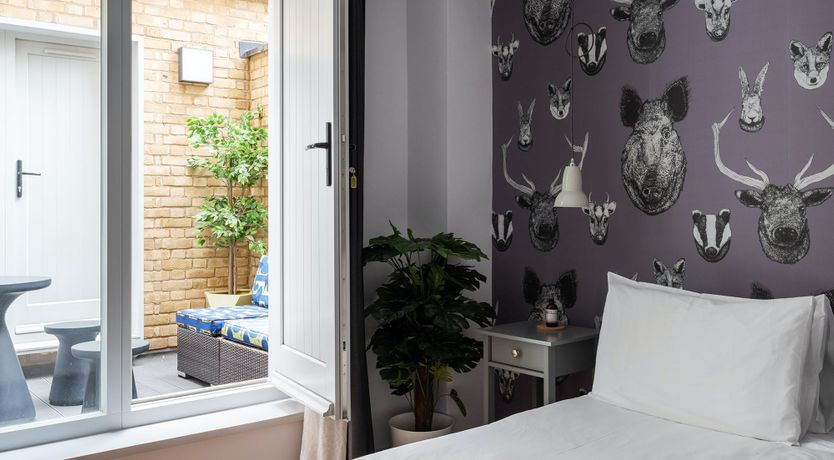 Photo of Tiger Queen