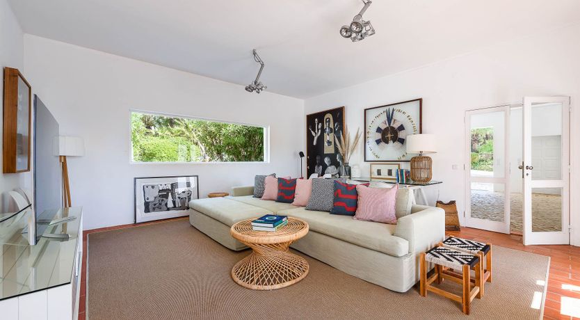 Photo of A Rose on the Shore