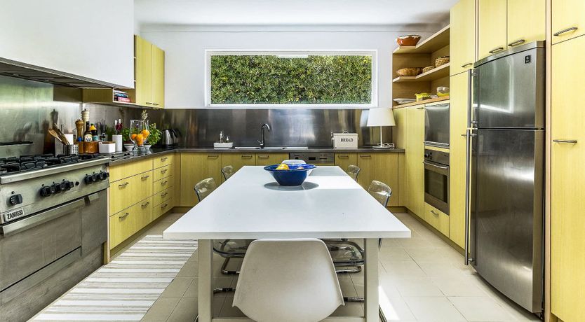 Photo of A Rose on the Shore