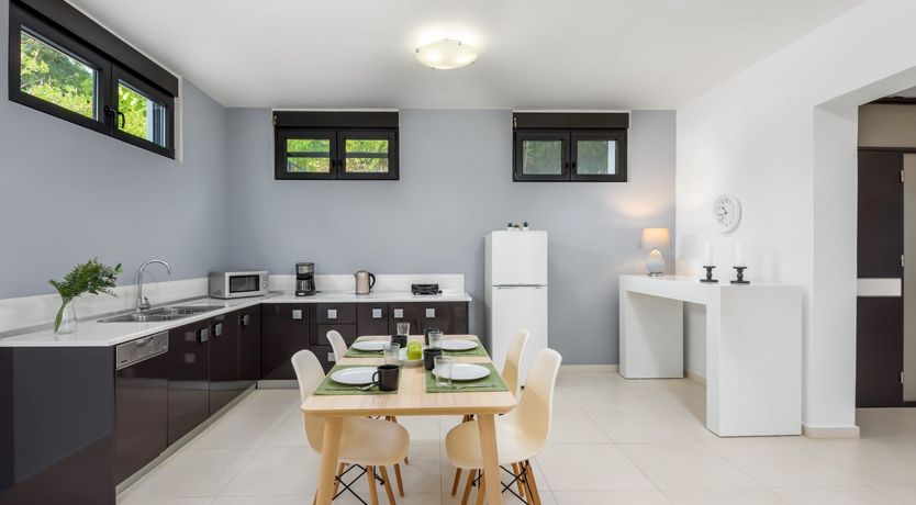 Photo of Zenith Haven