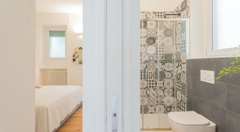 Photo of A Como Tune