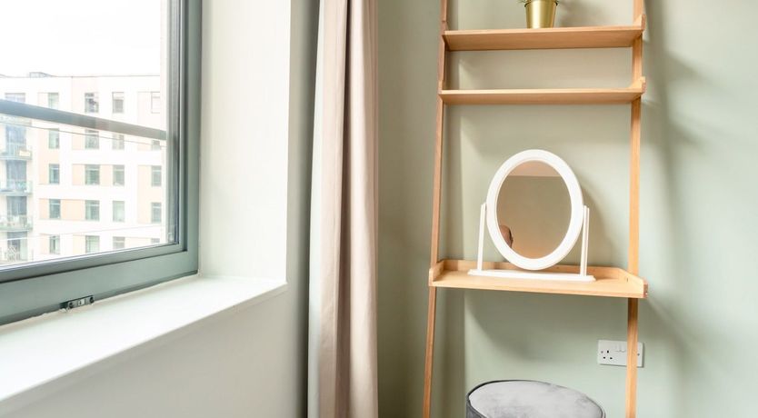 Photo of The London Bottle