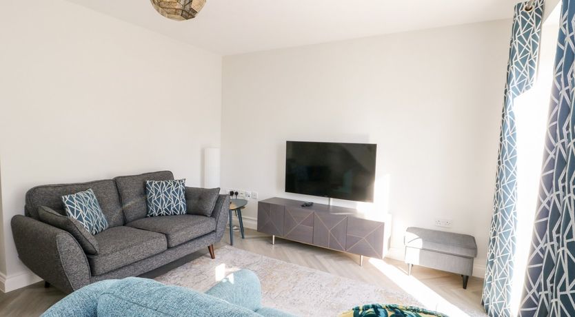 Photo of 3 Trem Y Dolydd