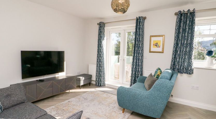 Photo of 3 Trem Y Dolydd